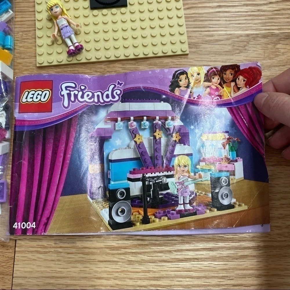 Legos Stephanie’s Rehearsal Stage 41004 Building Block Play Set W/ Manual